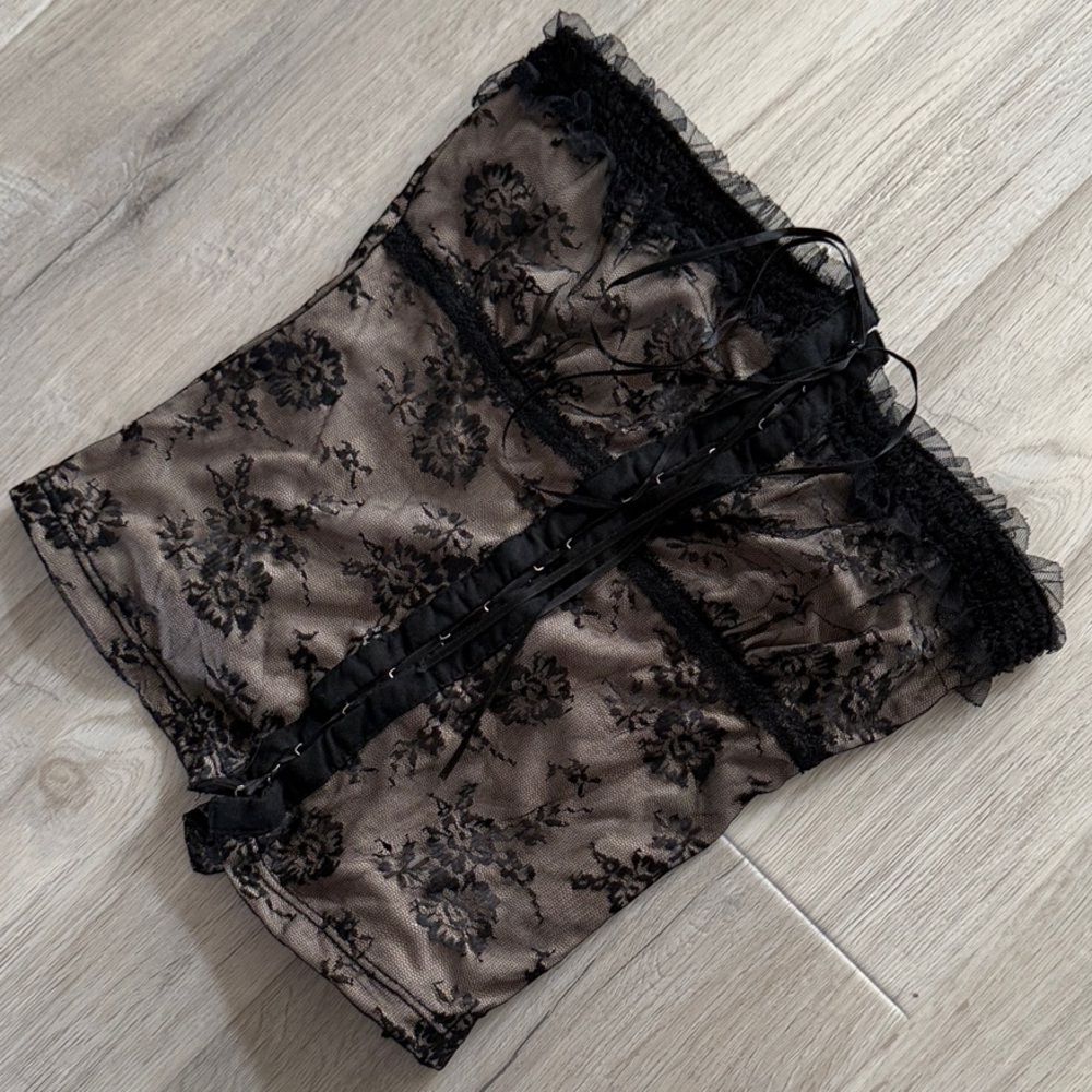 Forever 21- Black Lace Floral Corset Top
